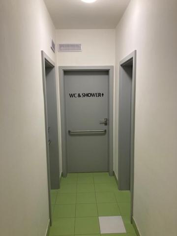 Capsule Hostel Andel Centre Spirit Πράγα Εξωτερικό φωτογραφία