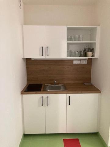 Capsule Hostel Andel Centre Spirit Πράγα Εξωτερικό φωτογραφία