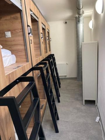 Capsule Hostel Andel Centre Spirit Πράγα Εξωτερικό φωτογραφία
