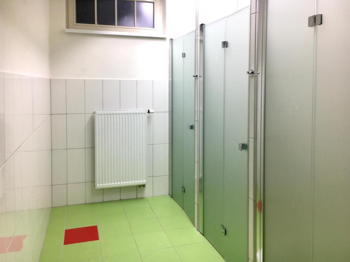 Capsule Hostel Andel Centre Spirit Πράγα Εξωτερικό φωτογραφία